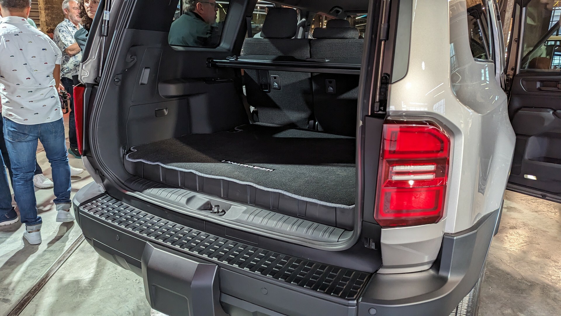 2024 Toyota Land Cruiser MG CarScoops 201