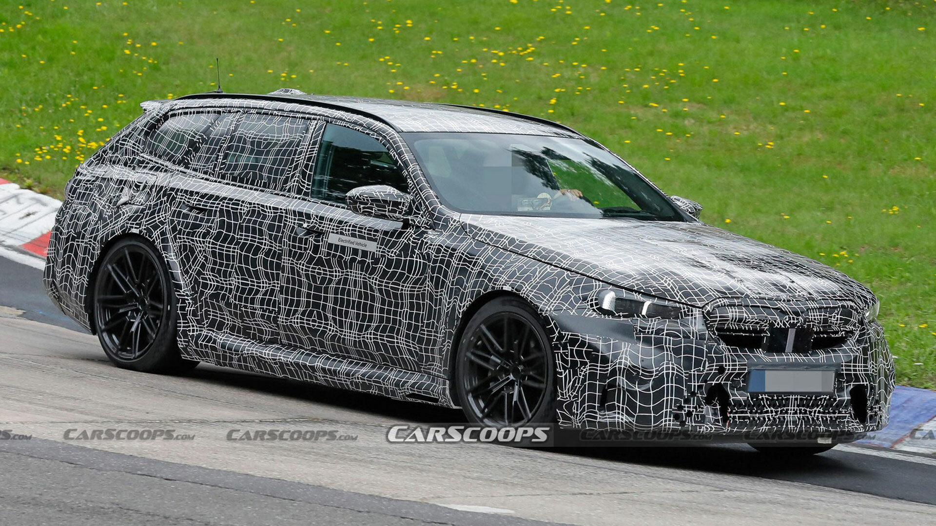 2025 BMW M5 Touring Hits The Track As It Prepares To Hunt High-Performance  Crossovers | Carscoops