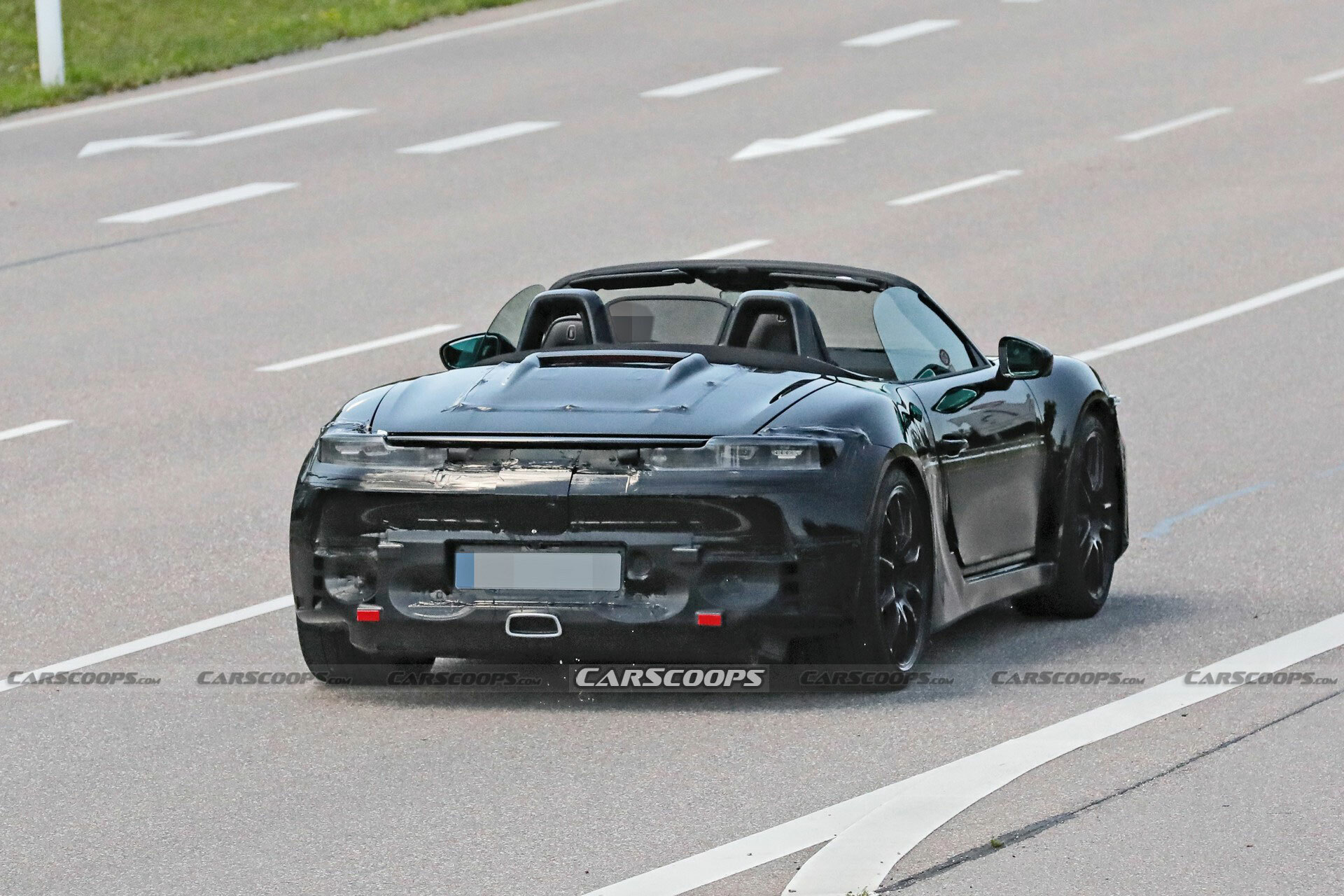 2025 Porsche 718 Boxster EV 811 11