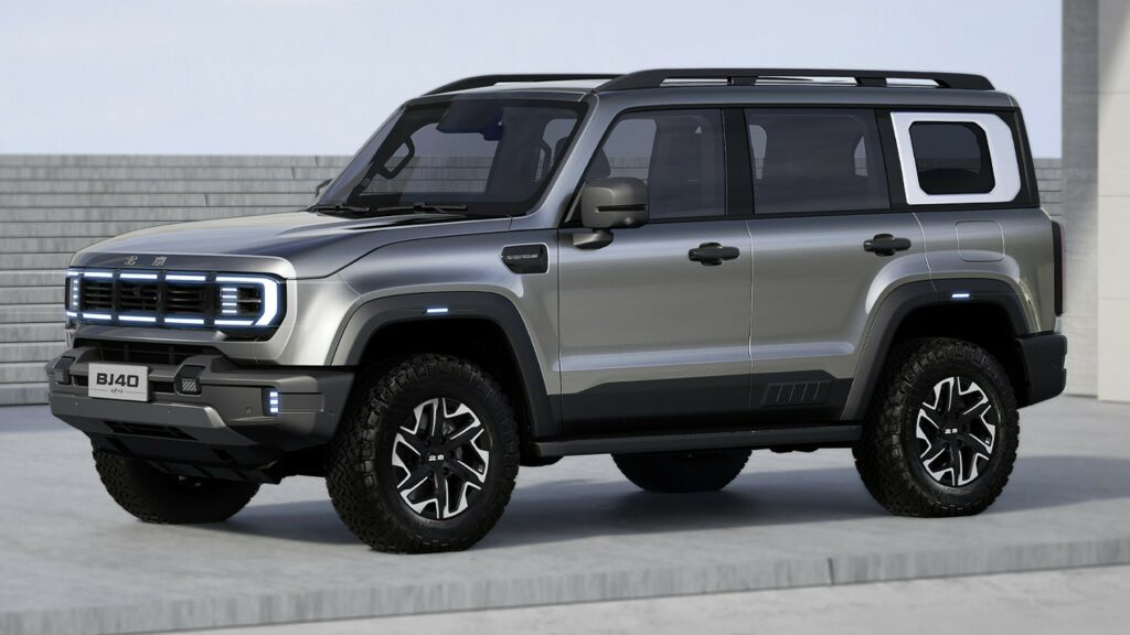 يېڭى BAIC BJ40 جۇڭگونىڭ دالا ماشىنىسى ئەمدى Wrangler كۆپەيتىلگەن نۇسخىسى ئەمەس