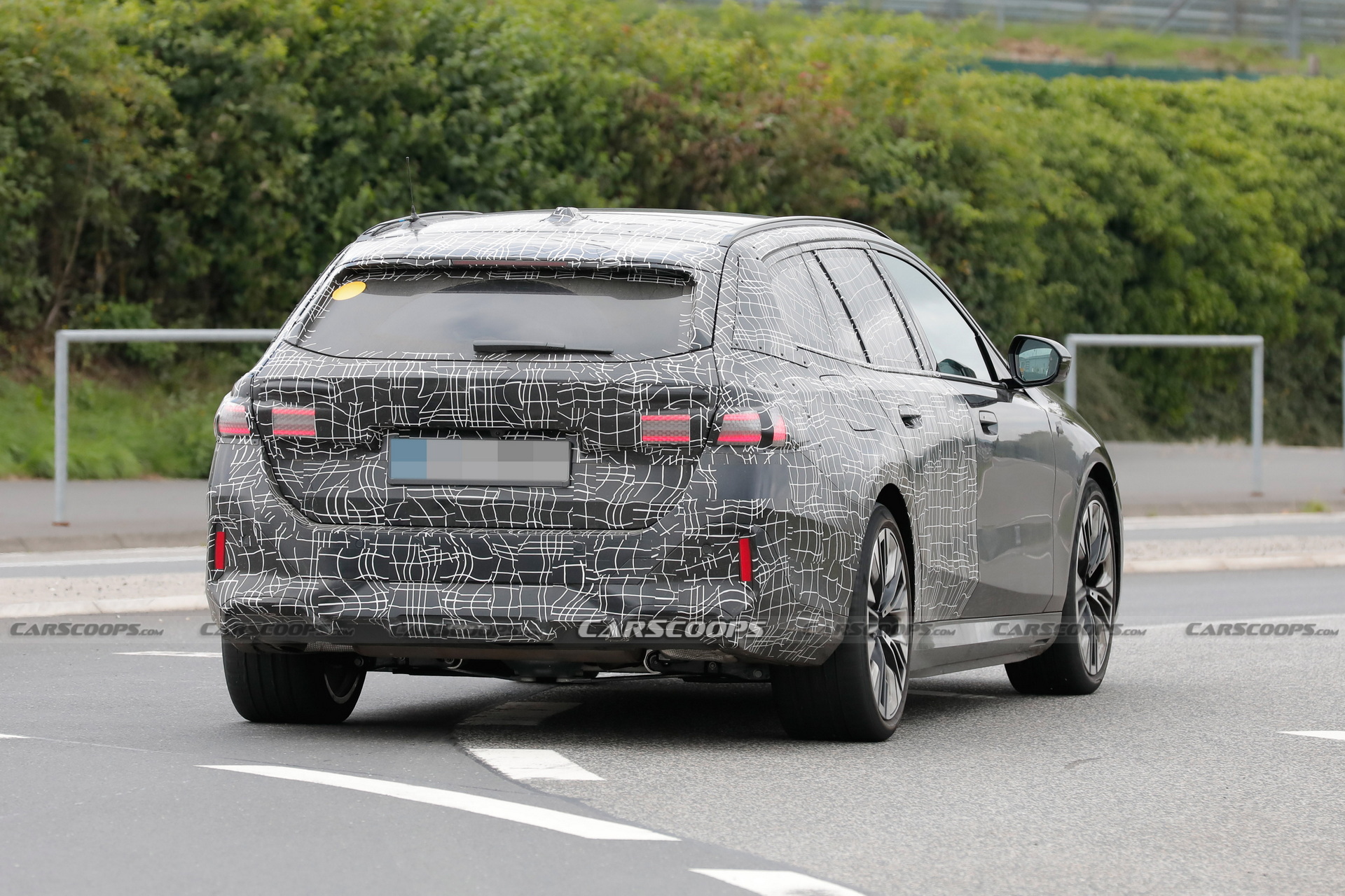 2024 BMW i5 Touring: Electric Wagon Spotted Around The Nurburgring ...