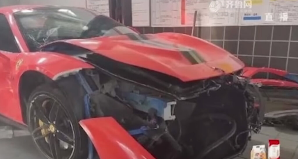 Ferrari 488 Crash 3 1024x546 - Auto Recent