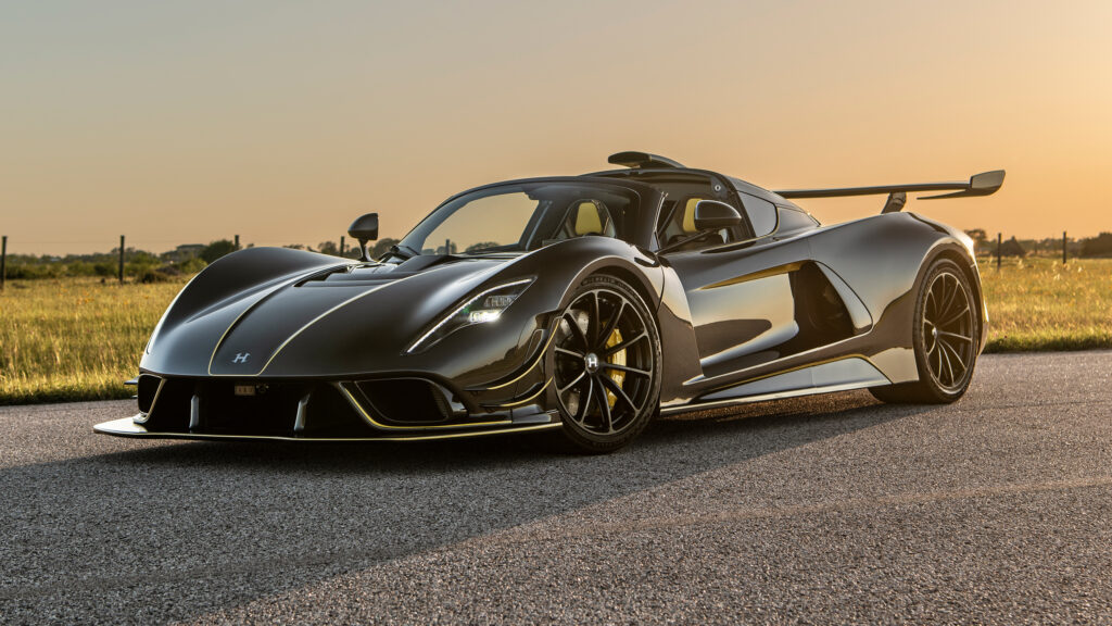  Hennessey Venom F5 Revolution Roadster Is A Bare Carbon Track Monster