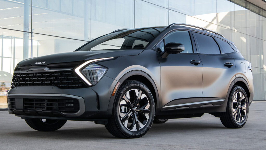  Hyundai And Kia Urge Over 91,000 Owners To Park Outside Due To Fire Risk