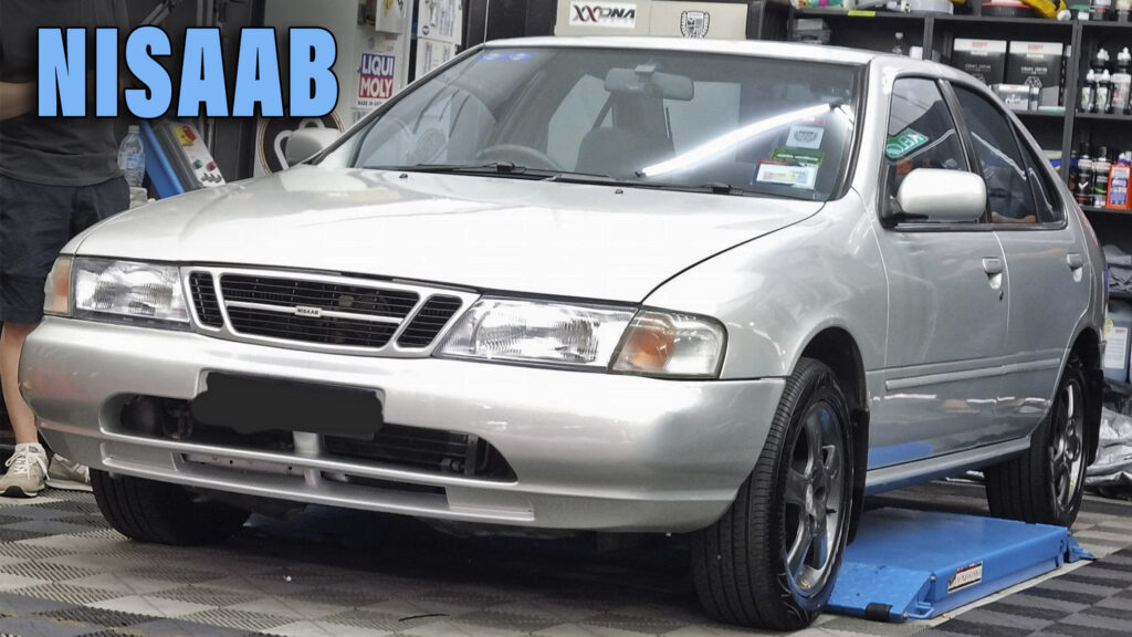  This Old Nissan Sentra Wants To Identify As A Saab
