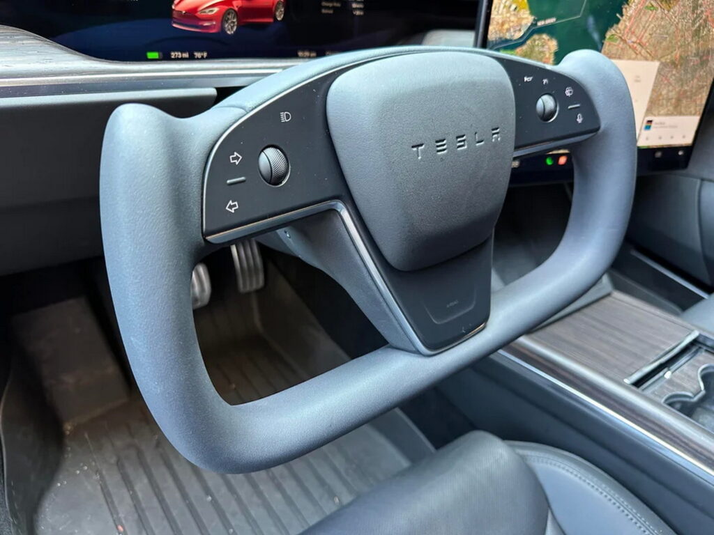  Quality Issues In Tesla Steering Yoke Persist Following Rollout Of New Version