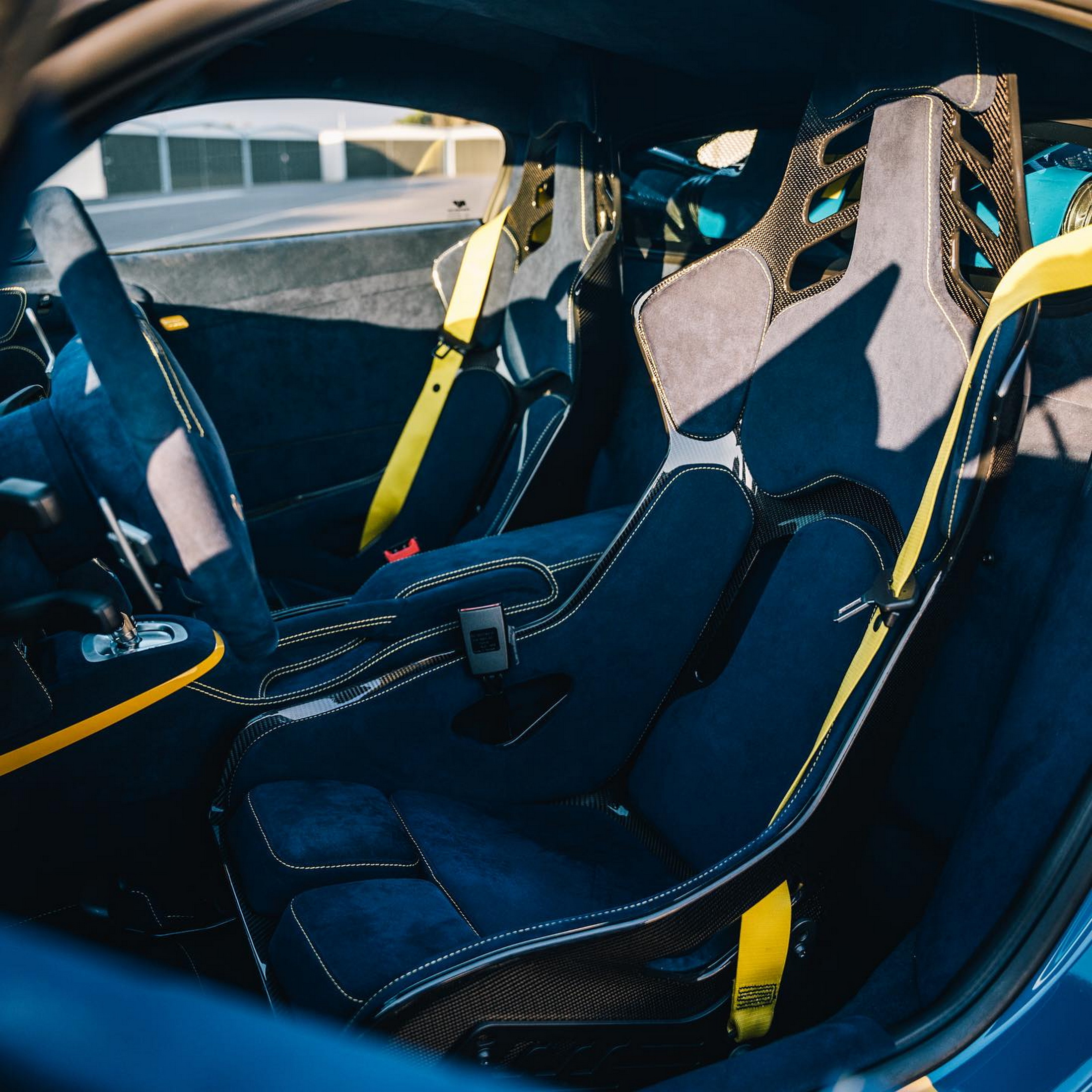 Ruf CTR3 Evo Mid-Engined Supercar Debuts With 789 HP And Porsche Bits ...