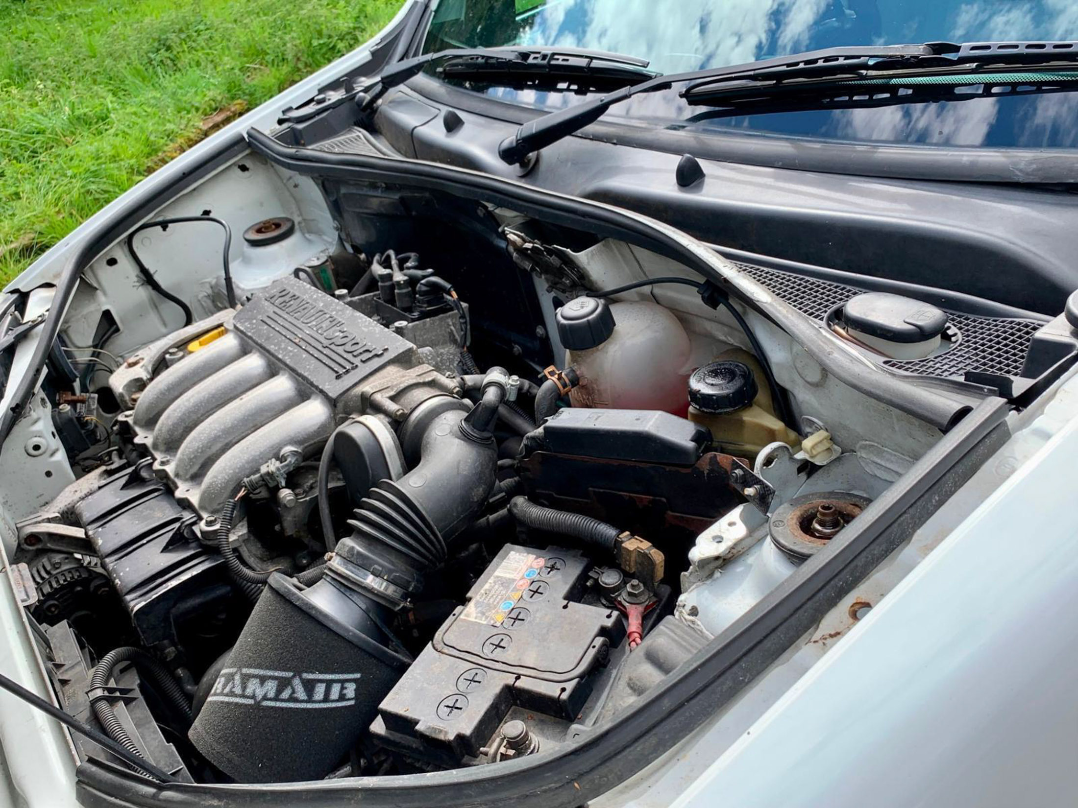 This Home-Brewed 200-HP Renaultsport Kangoo Is A Sleeper You Could ...