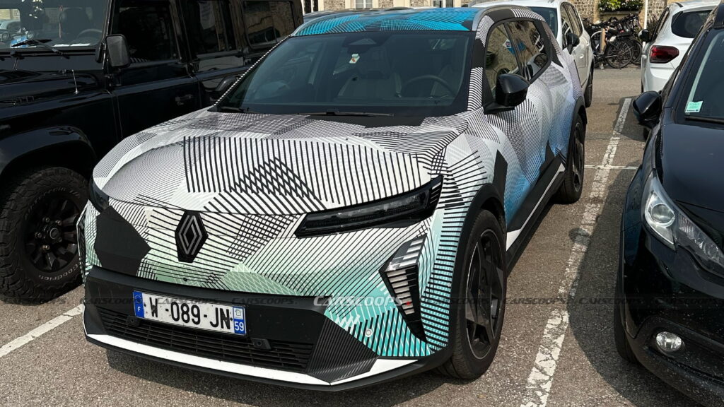  U Spy The 2024 Renault Scenic E-Tech In France