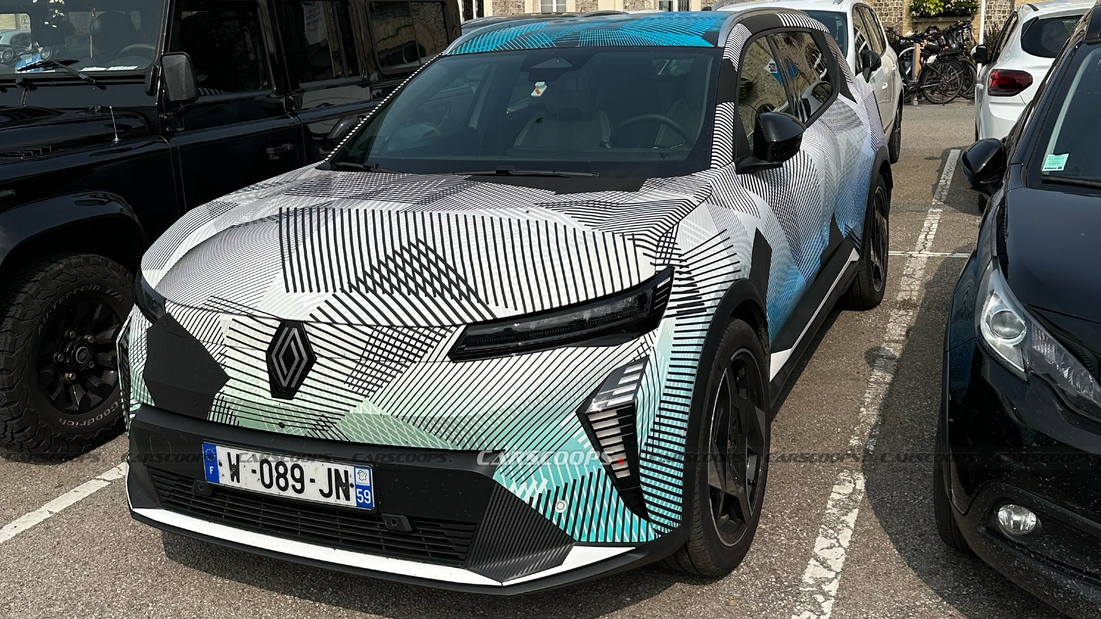 Vous espionnez le Renault Scenic E-Tech 2024 en France