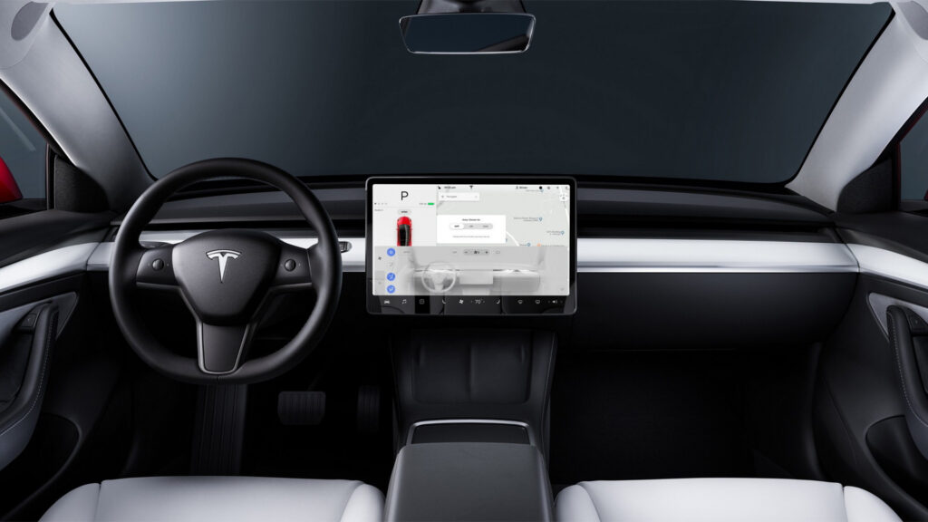  Feds Probe Tesla After It Relaxes Autopilot’s Driver Monitoring System