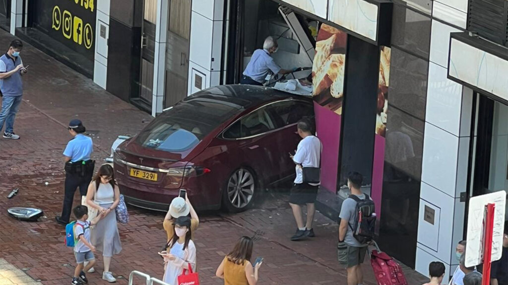  Tesla Model S Slams Into Bakery Storefront In Hong Kong, Injuring Driver And Staff Member