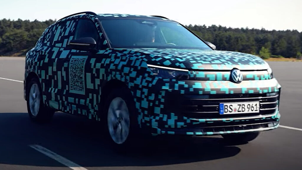  VW Shows New Tiguan And Passat Variant While Previewing DCC Pro Suspension