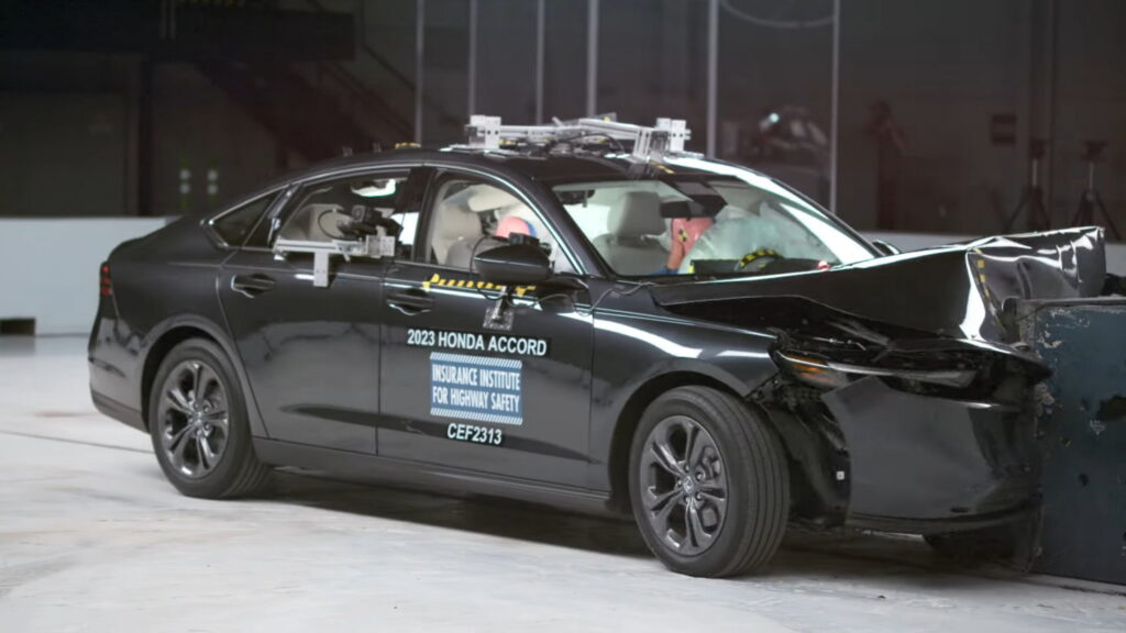  2023 Honda Accord Only Mid-Size Car To Ace IIHS’ Rear Seat Safety Test