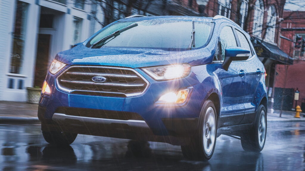  Feds Probe 241,000 Ford EcoSport SUVs For Pump Failure, Some May Require Engine Replacement