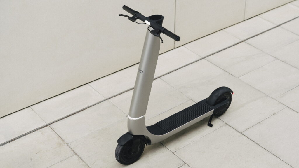 This Electric Scooter Was Designed By Former Williams F1 Engineers, Costs $2,700