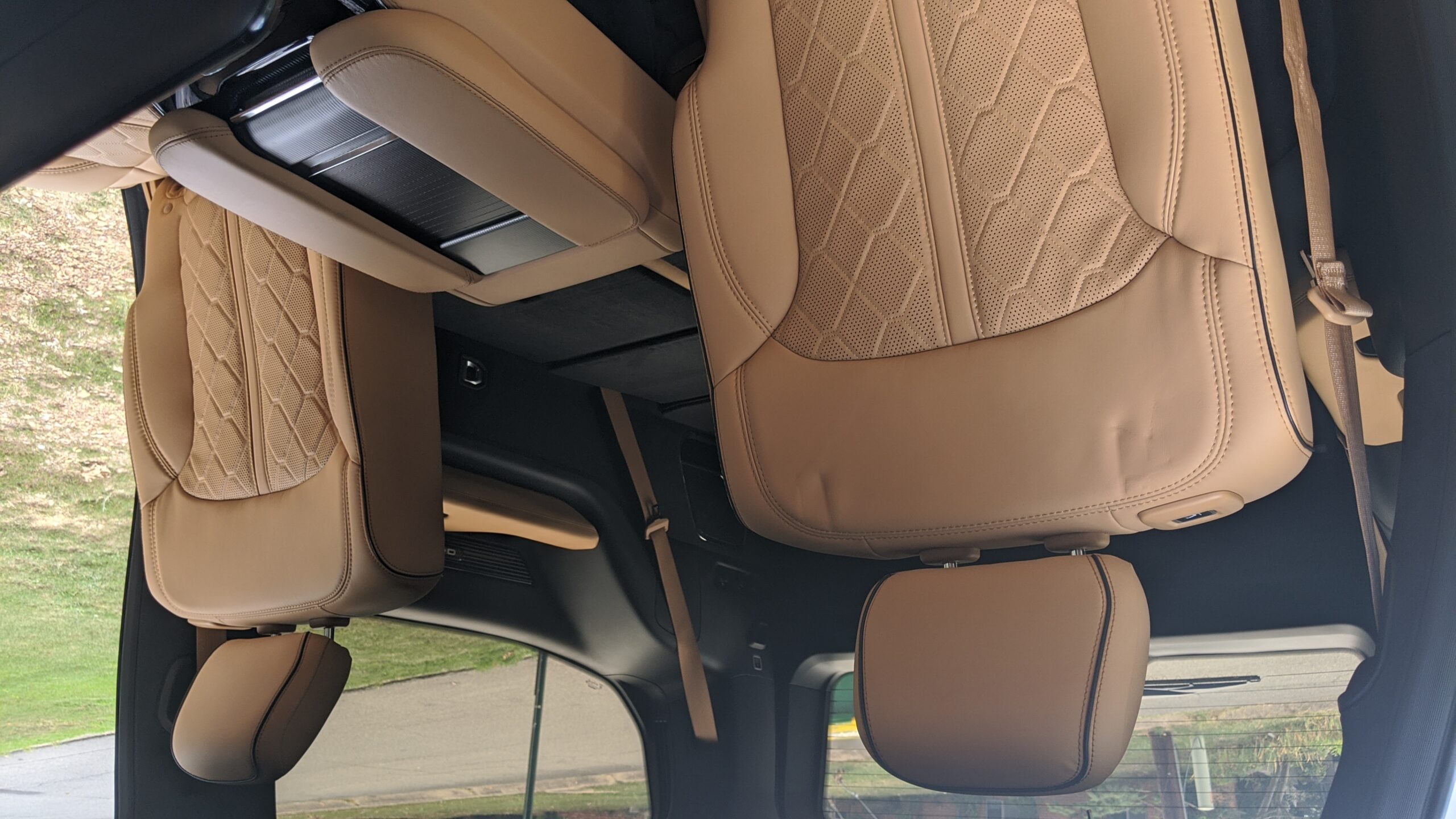 2023 Jeep Grand Wagoneer Series III 5 Stephen Rivers for Carscoops