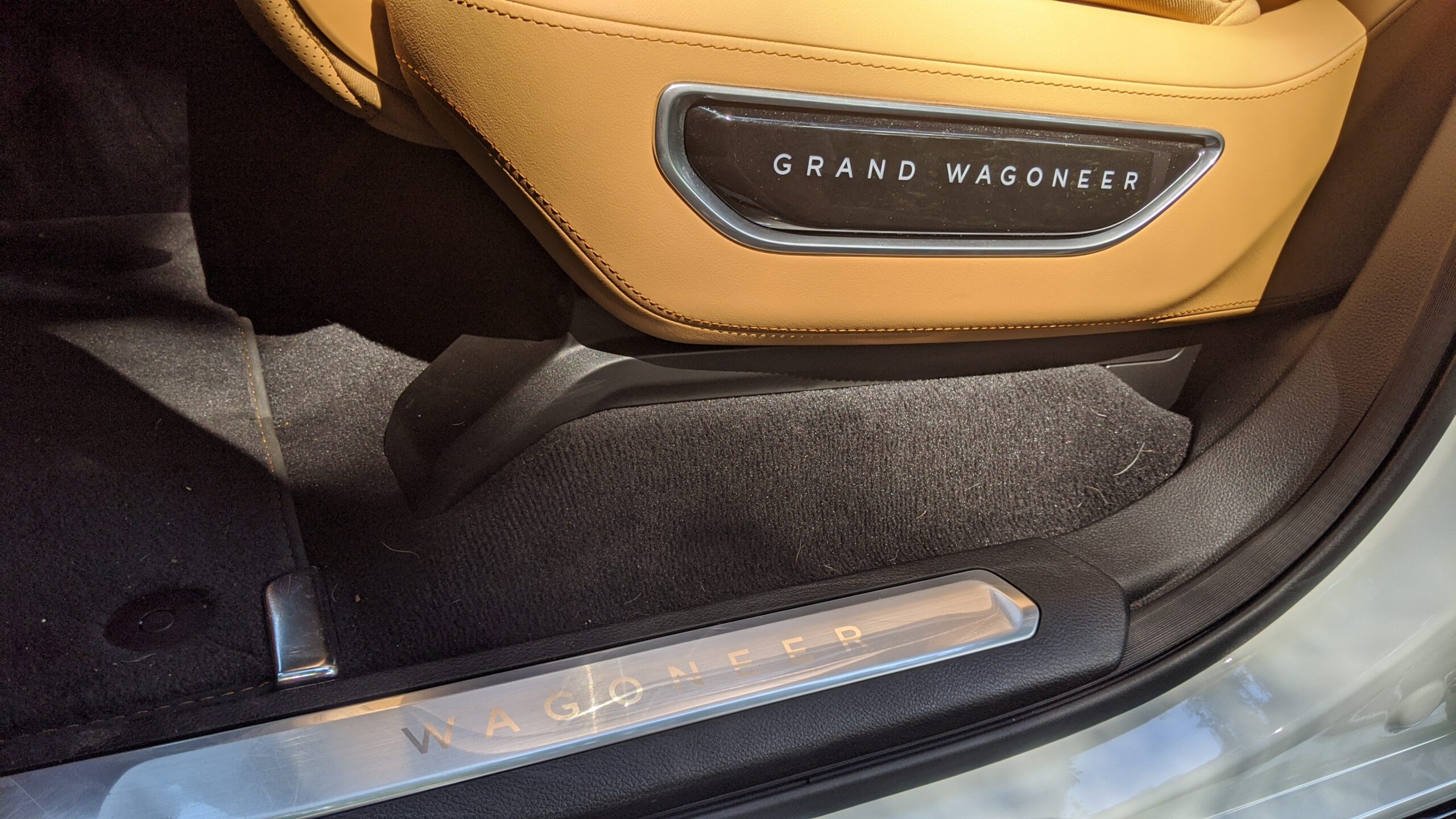 2023 Jeep Grand Wagoneer Series III 54 Stephen Rivers for Carscoops