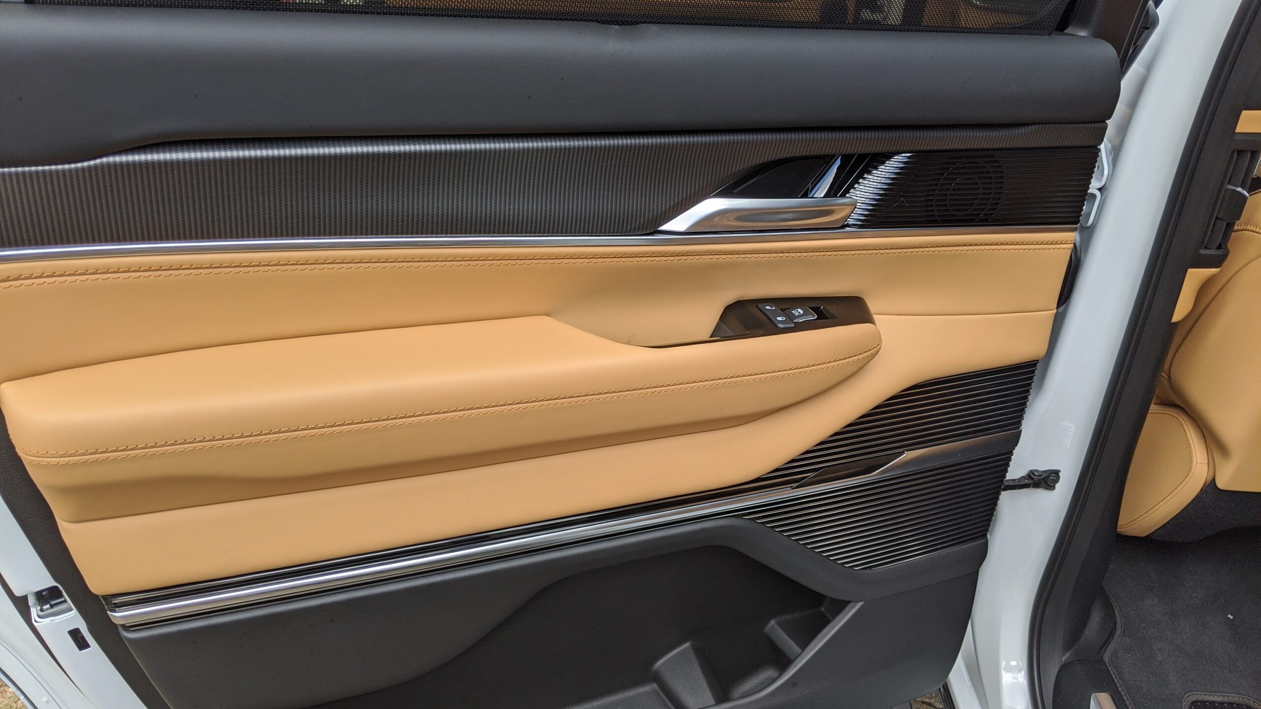 2023 Jeep Grand Wagoneer Series III 6 Stephen Rivers for Carscoops