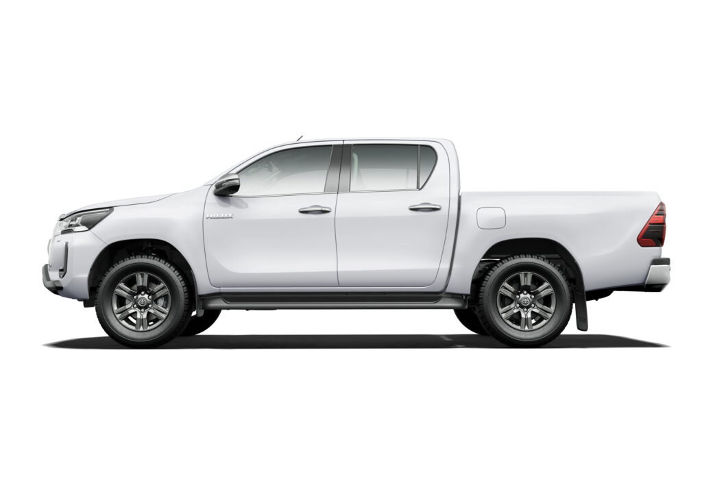  2024 Toyota Hilux Updated With New Tech Including Panoramic View Camera