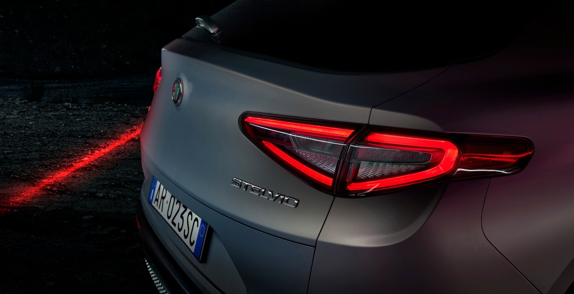 2024 Alfa Romeo Stelvio 922 14