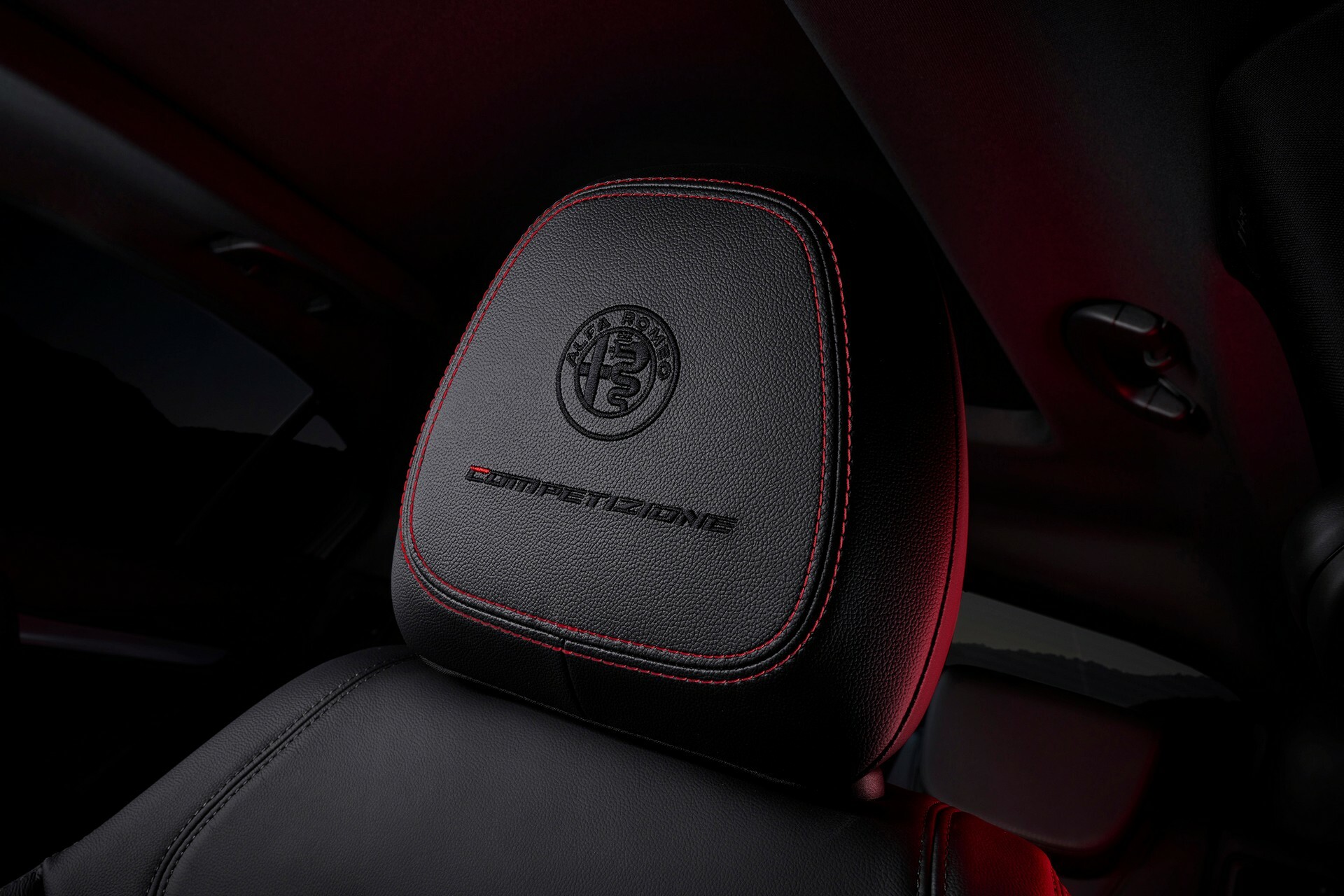 2024 Alfa Romeo Stelvio 922 17