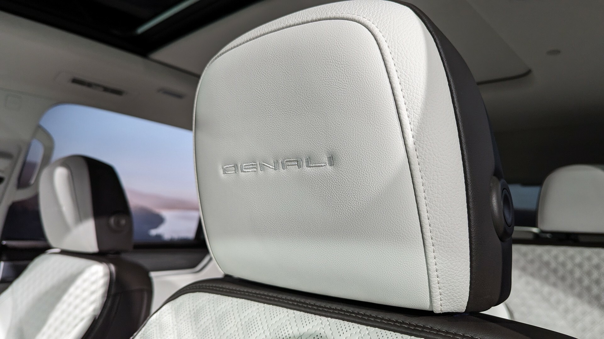 2024 GMC Acadia Denali MG CarScoops 911 17