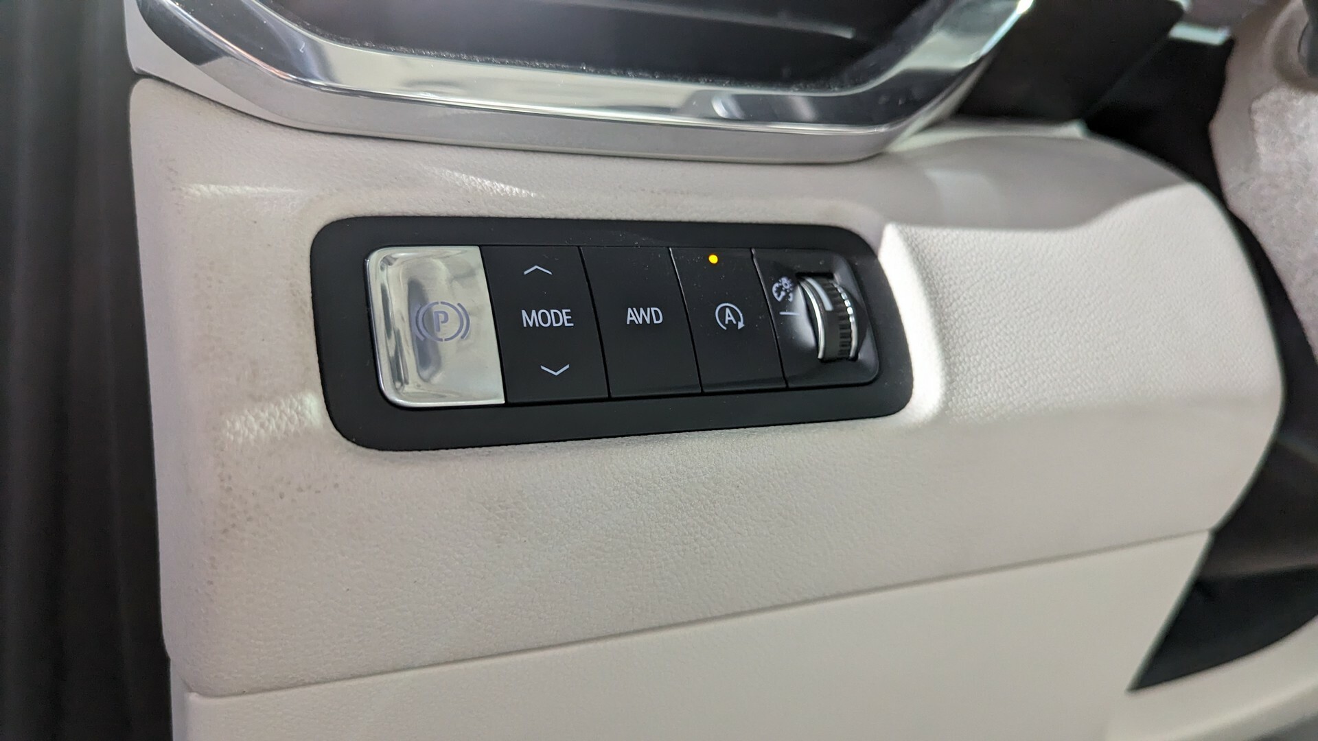 2024 GMC Acadia Denali MG CarScoops 911 18