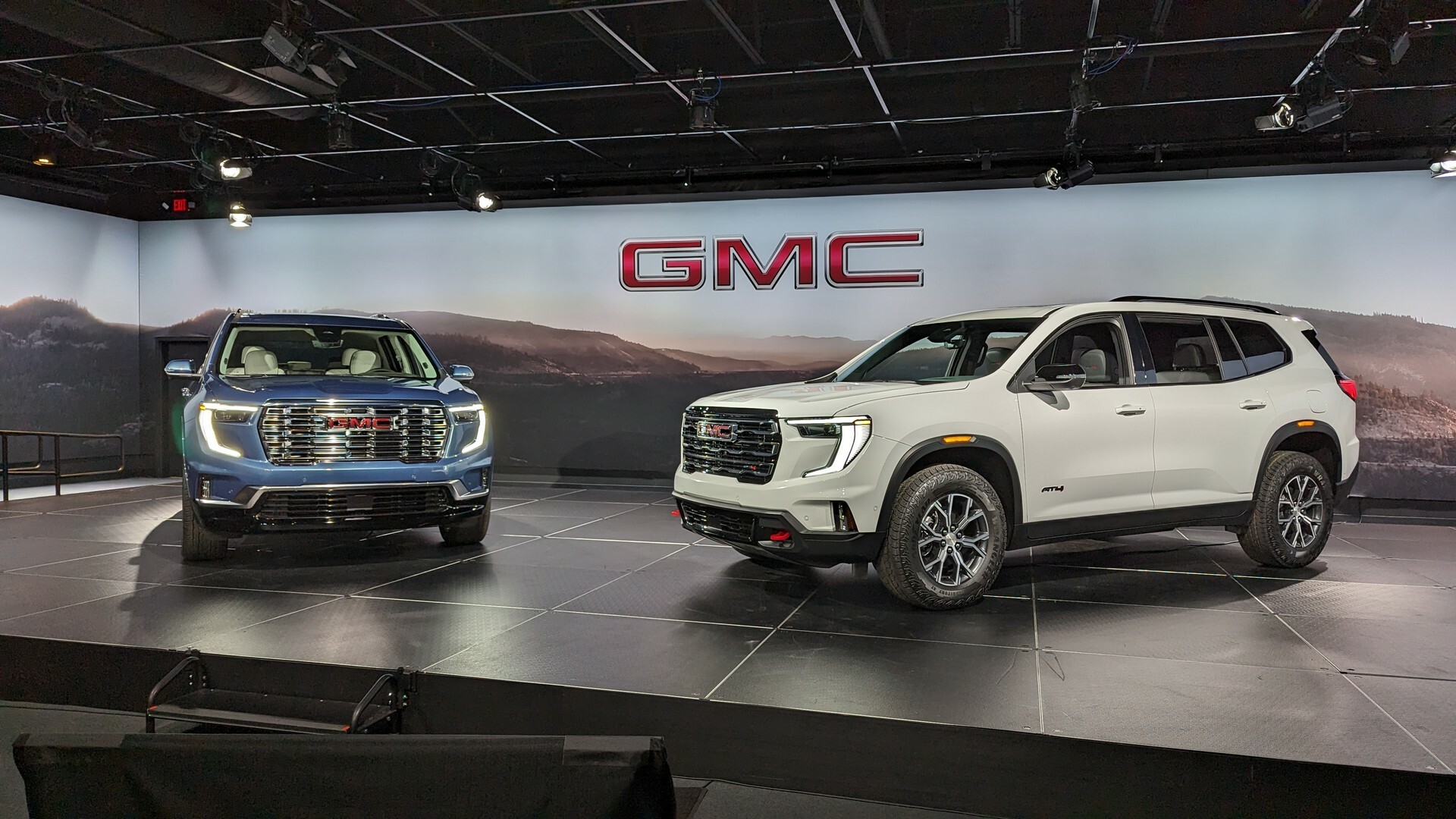 2024 GMC Acadia Denali MG CarScoops 911 36