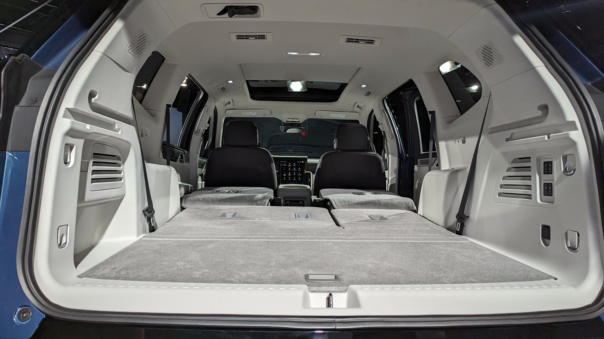 2020 GMC Acadia Interior  GMC Acadia Dimension & Cargo Space