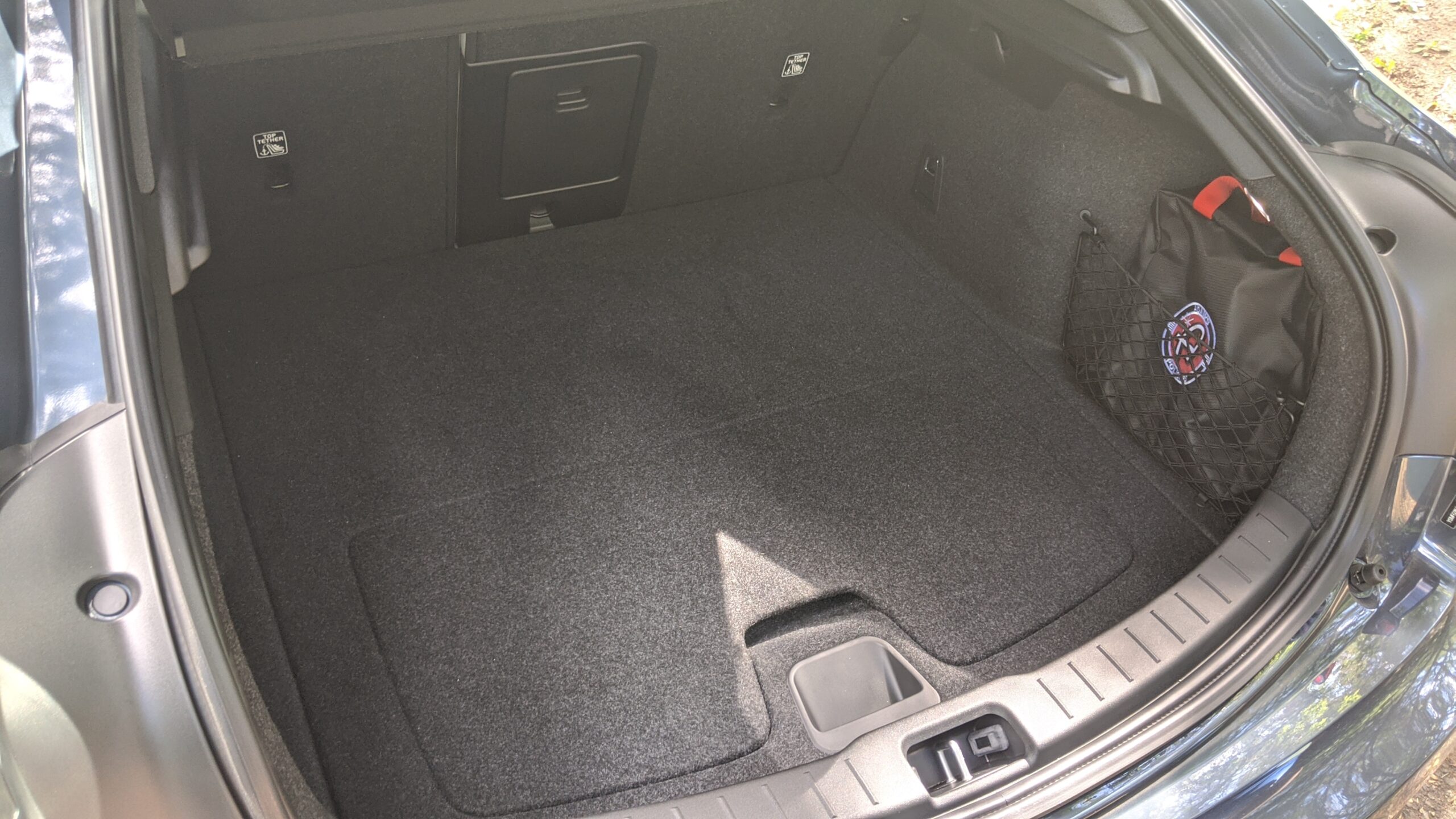 2024 Polestar 2 Stephen Rivers for Carscoops 45
