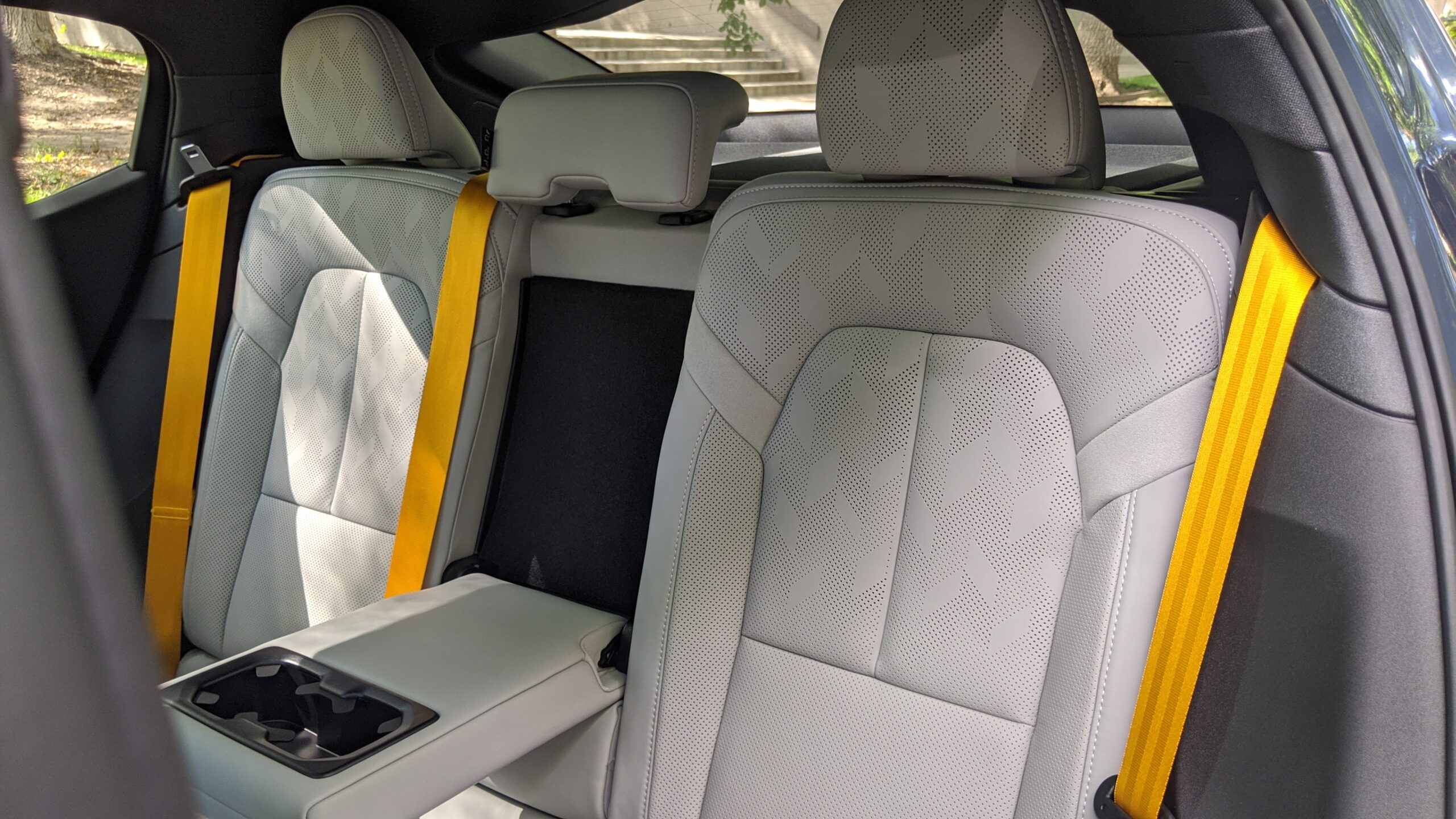2024 Polestar 2 Stephen Rivers for Carscoops 47