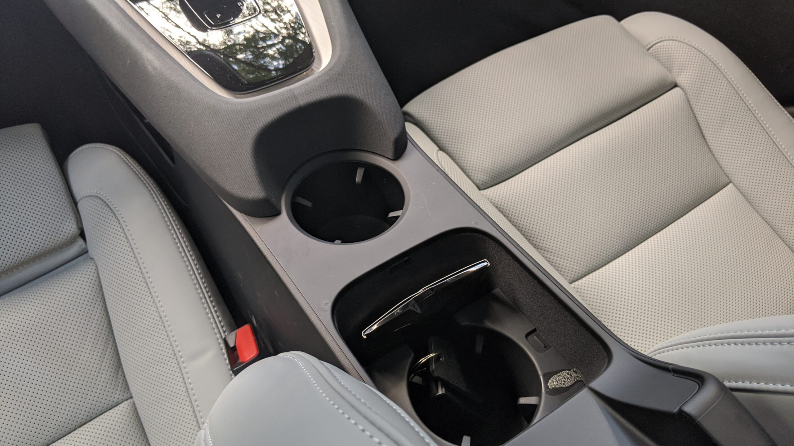 2024 Polestar 2 Stephen Rivers for Carscoops 62