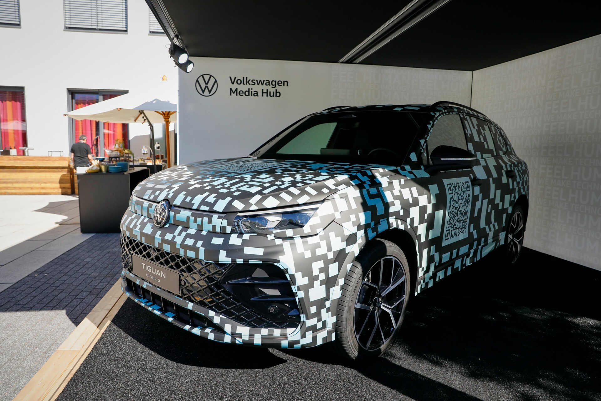 2024 VW Tiguan CarScoops 904 7