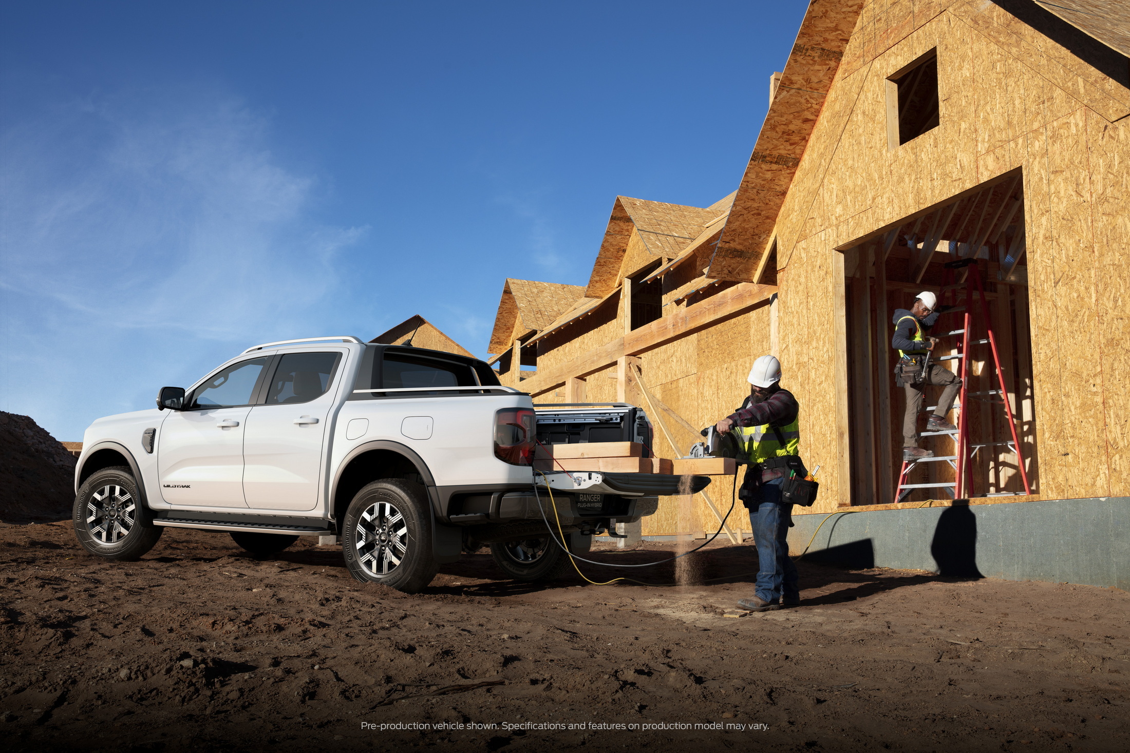 2025 Ford Ranger PHEV 13
