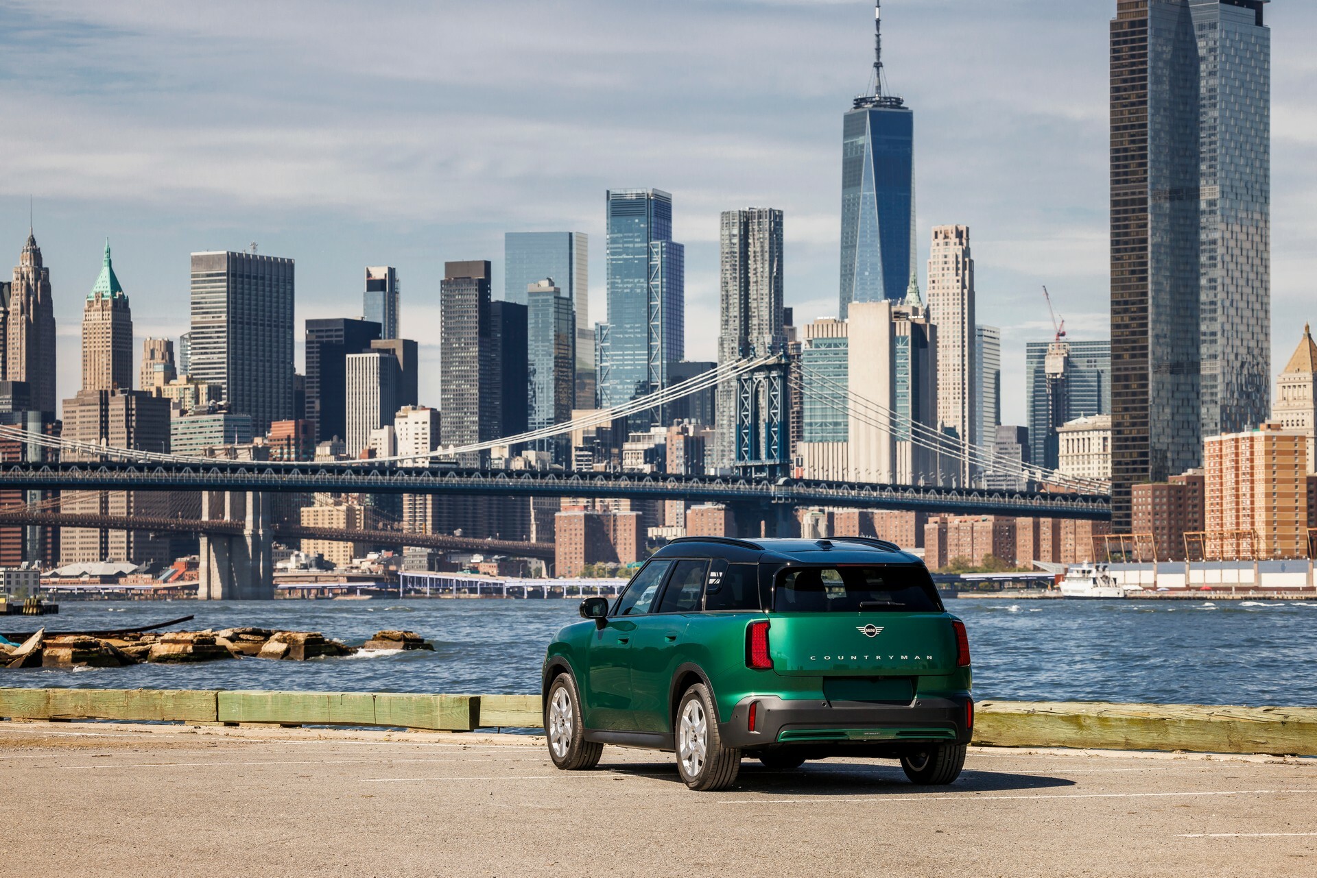 2025 MINI Countryman Electric Makes U.S. Debut, Confirmed For Fall 2024