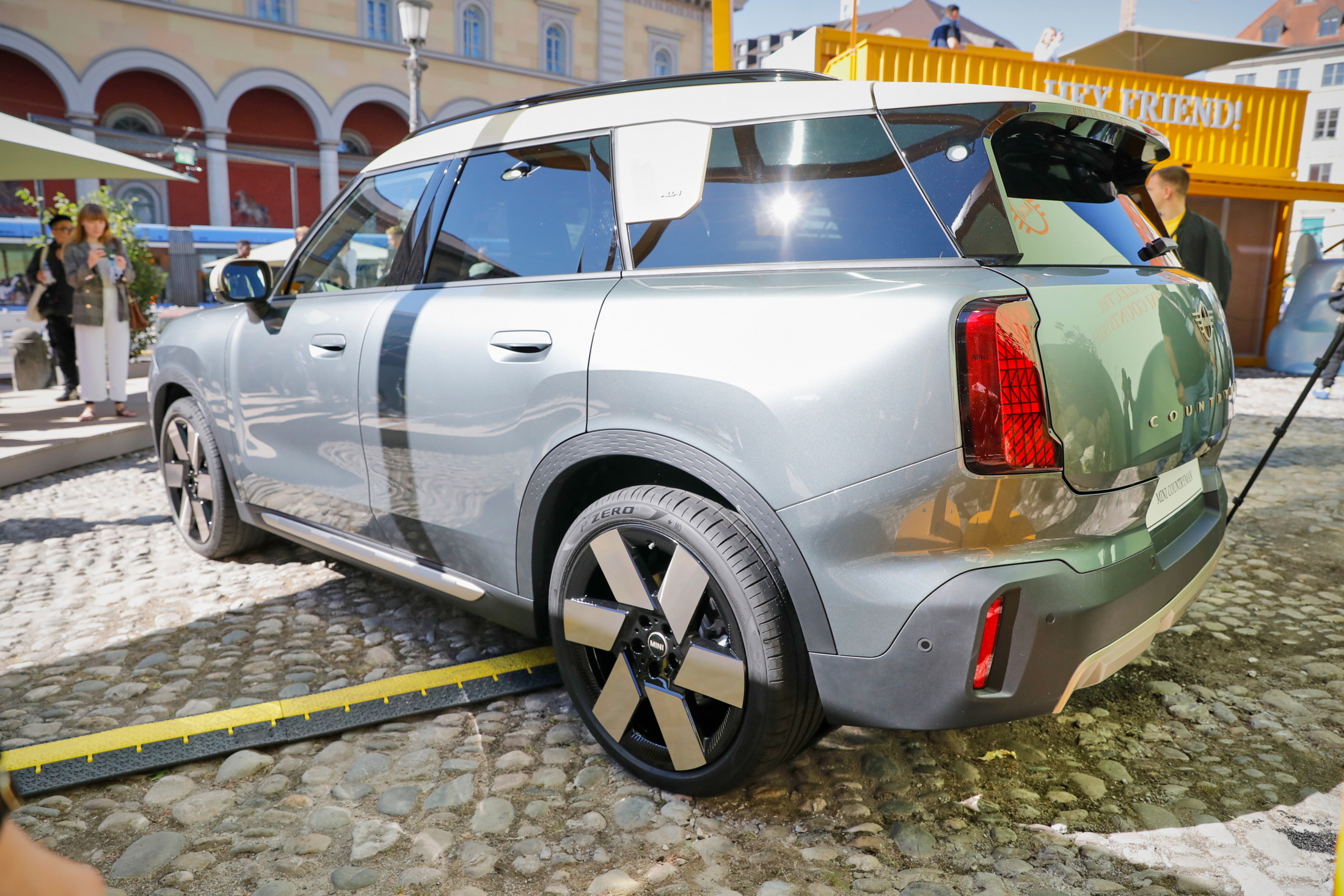 2025 Mini Countryman Debuts With A Larger Body And Up To 308 HP Of