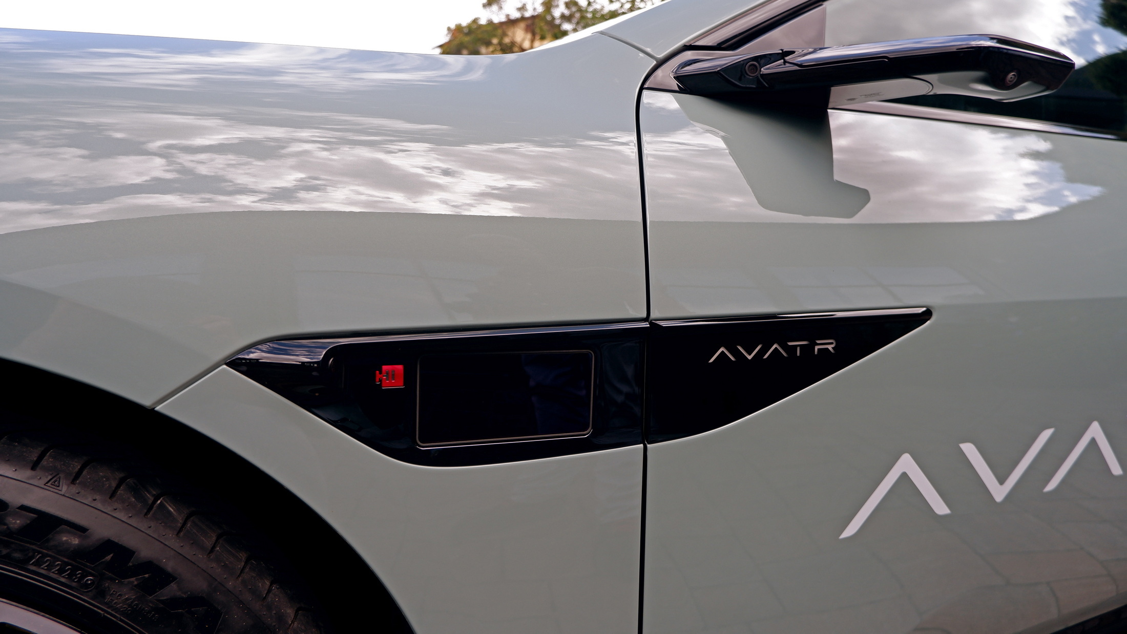 Avatr 12 Exterior (12)
