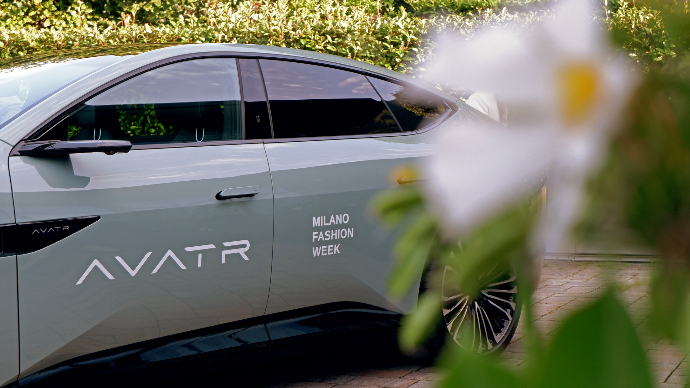 Avatr 12 Exterior (20)
