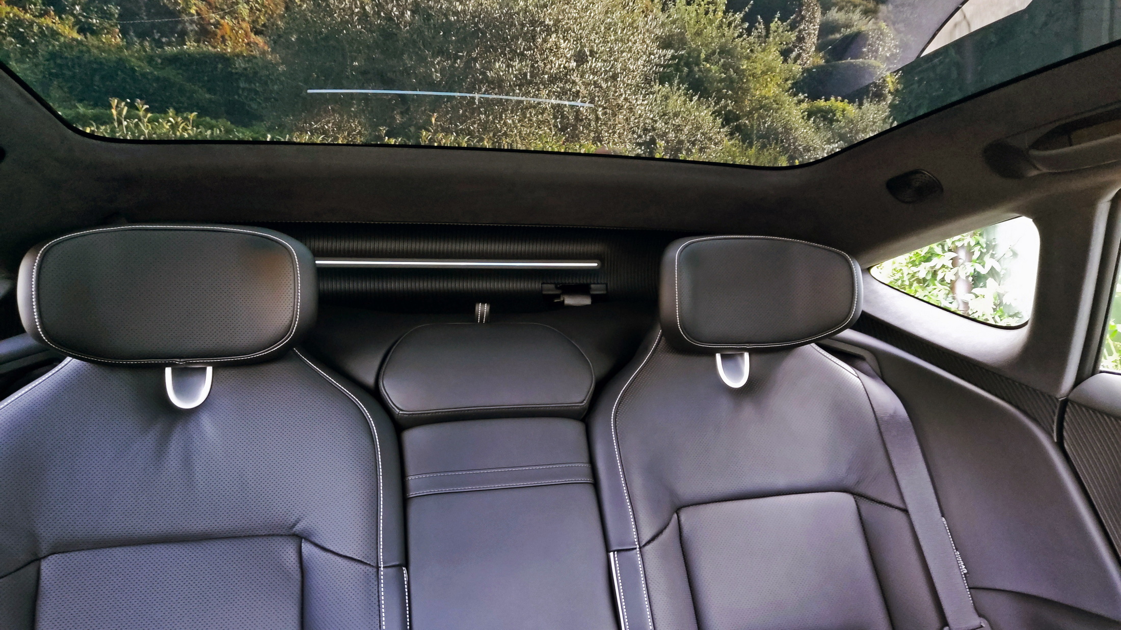 Avatr 12 Interior (12)