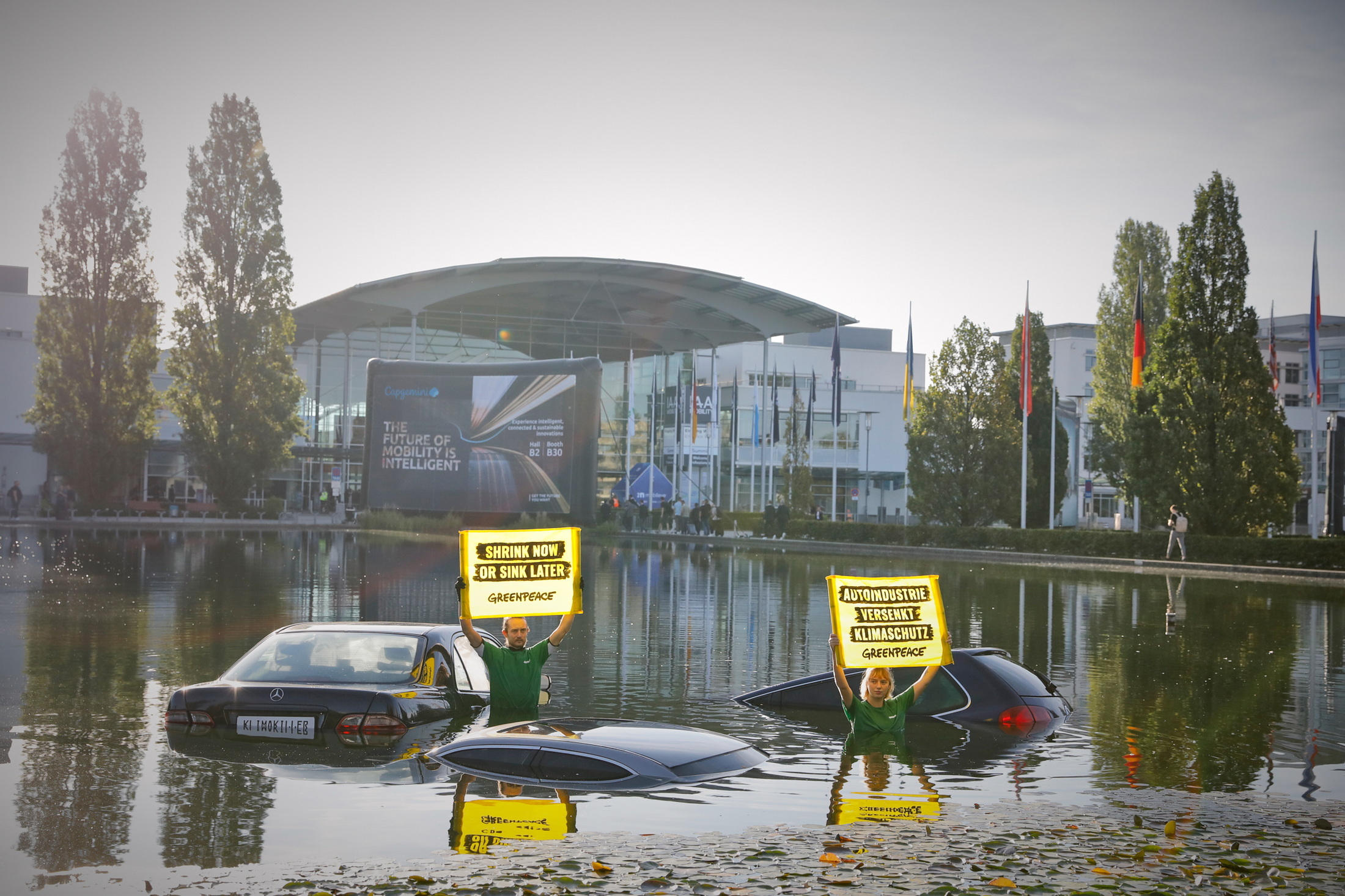 Climate Activist - 2023 IAA Mobility Show - Copyright Stefan Baldauf SB-Medien (2)
