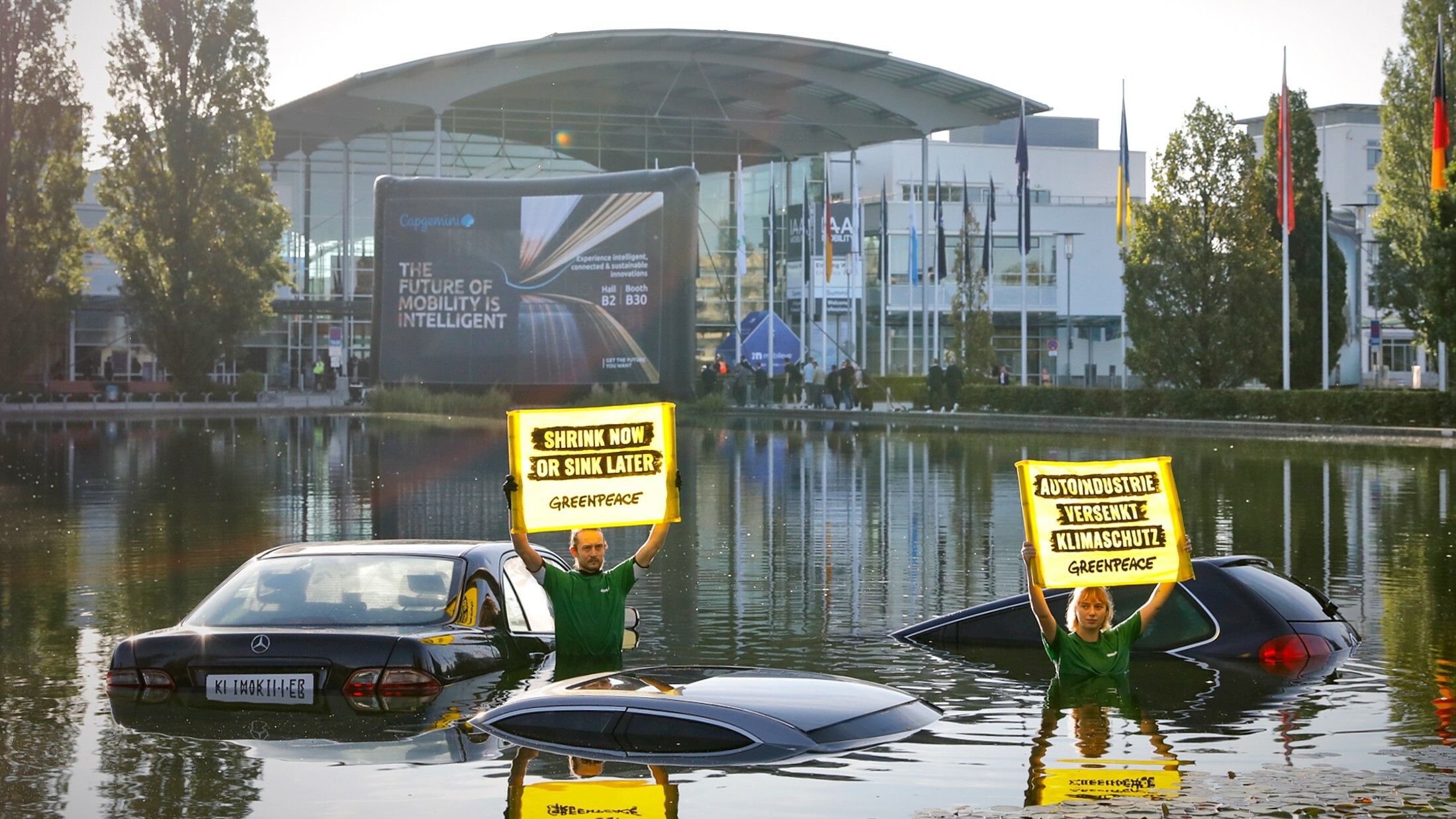 Climate Activist - 2023 IAA Mobility Show - Copyright Stefan Baldauf SB-Medien (2)s