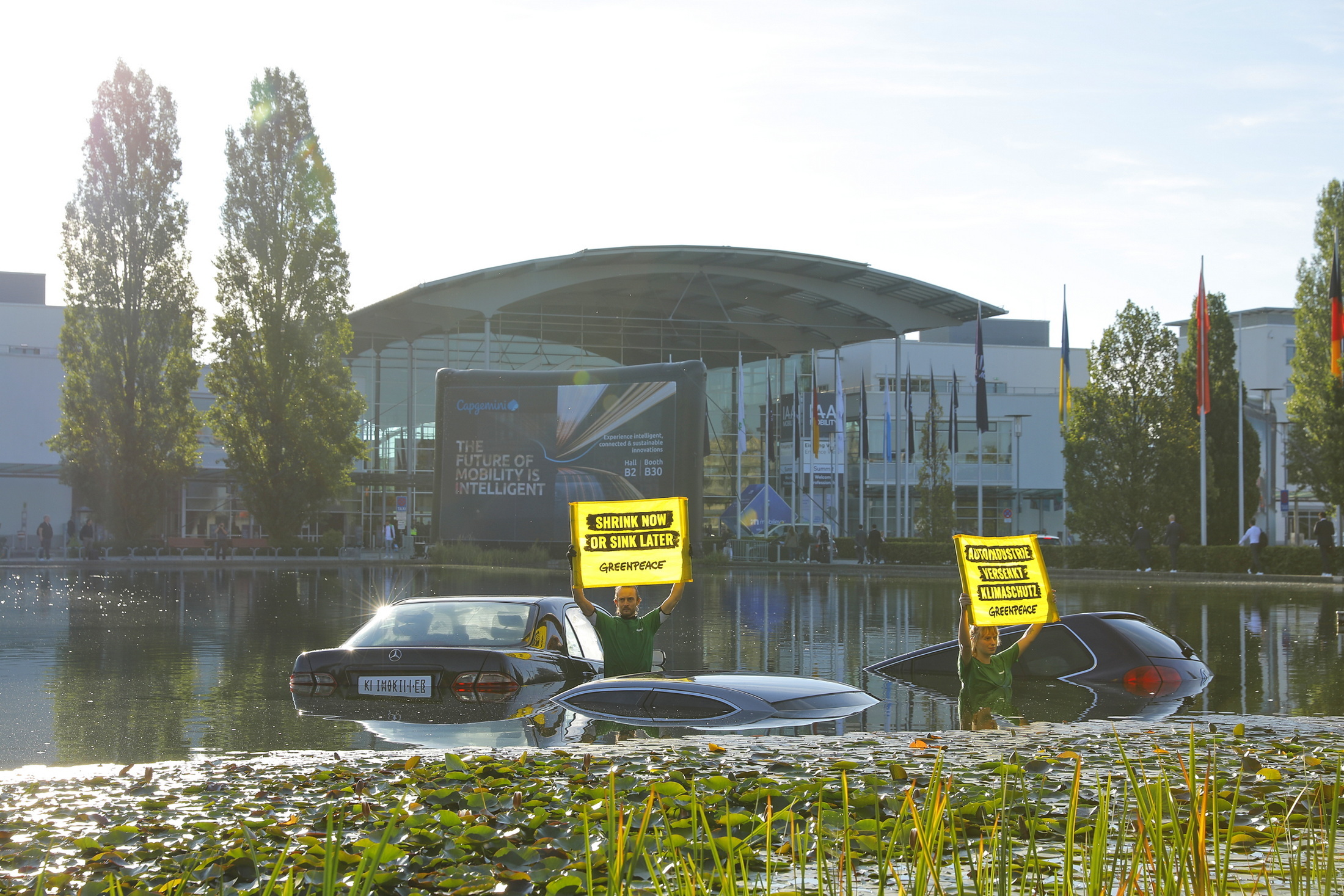 Climate Activist - 2023 IAA Mobility Show - Copyright Stefan Baldauf SB-Medien (6)