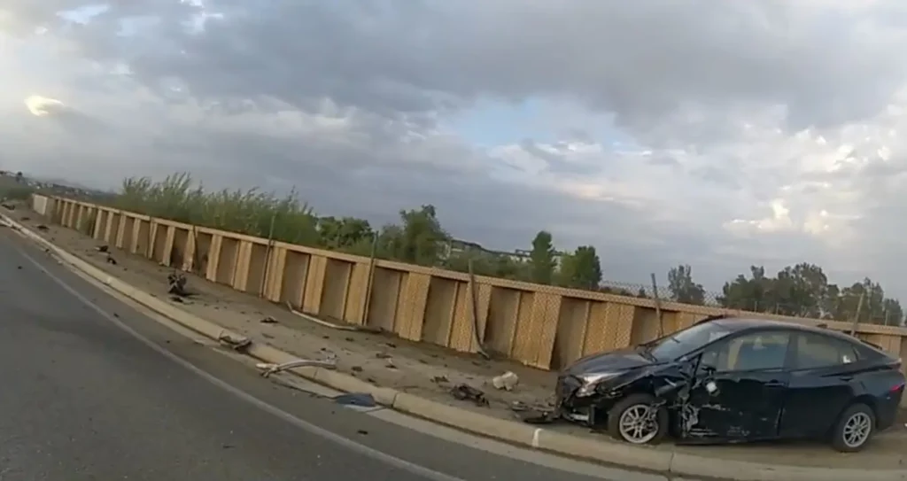     Lamborghini Huracan, sokak yarışı yaptığı ve Toyota Prius ile çarpıştığı iddiası sonrasında parçalandı