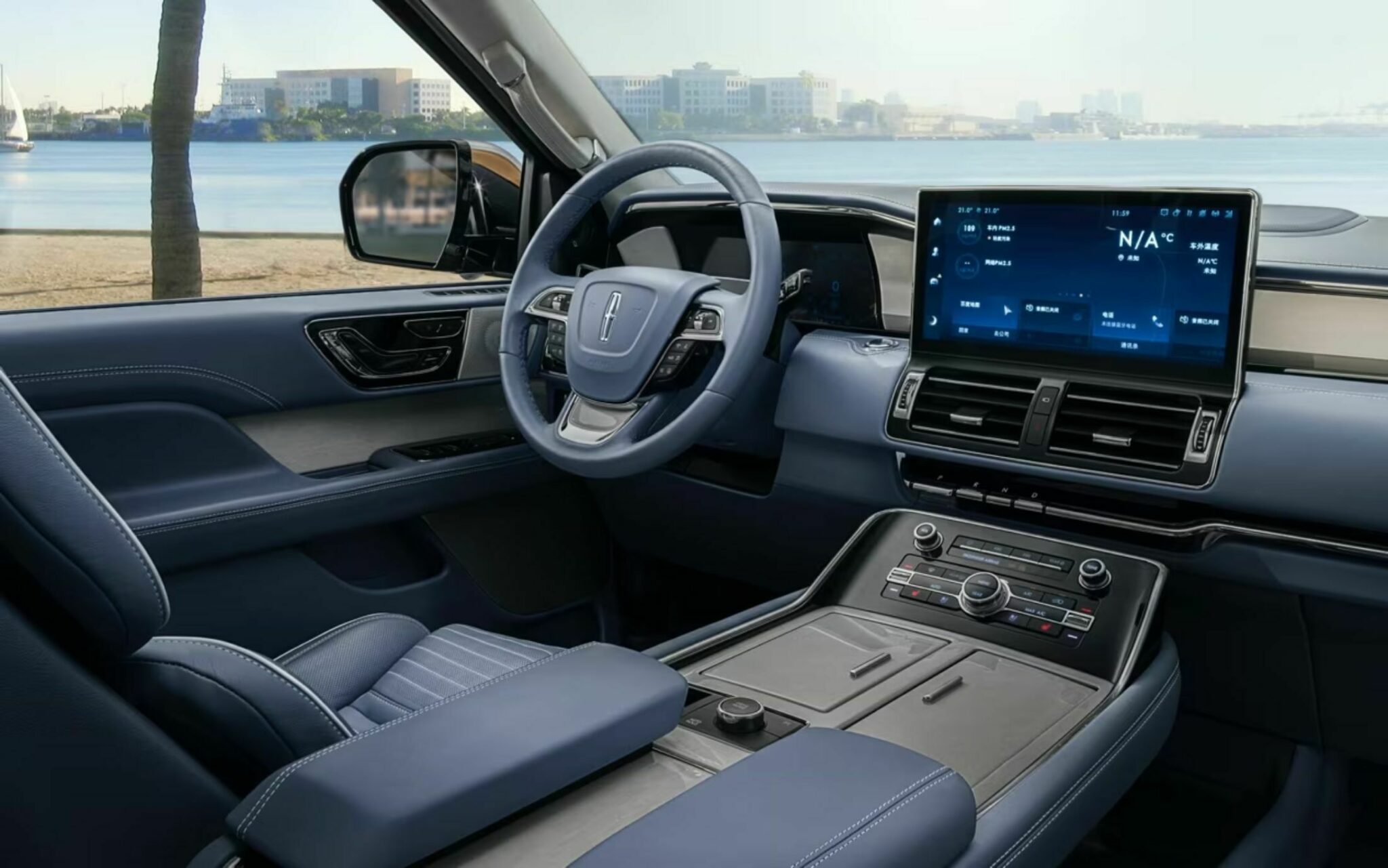 Lincoln Navigator Black Gold Edition Debuts In China | Carscoops
