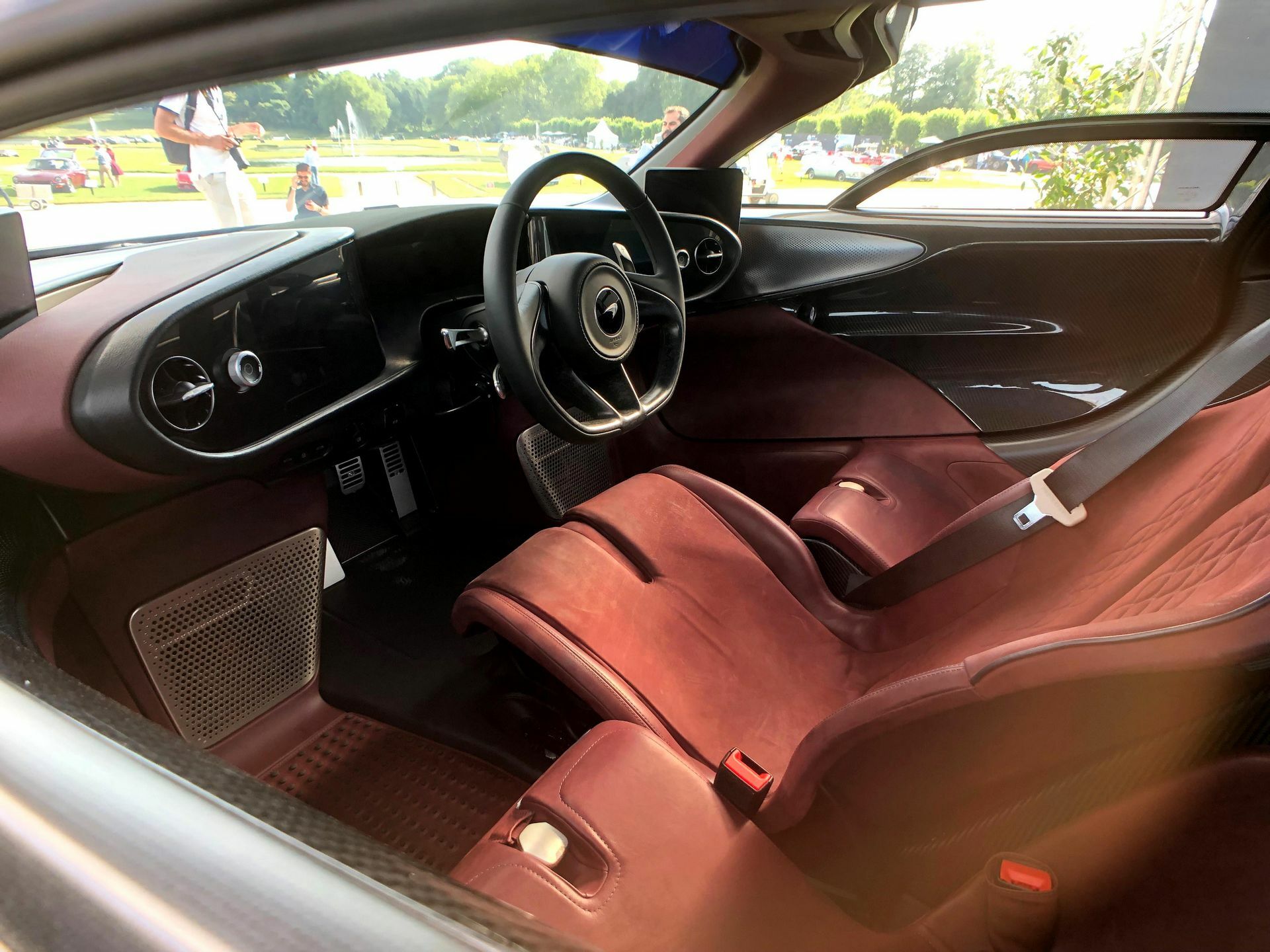 McLaren Speedtail Guitar - 14