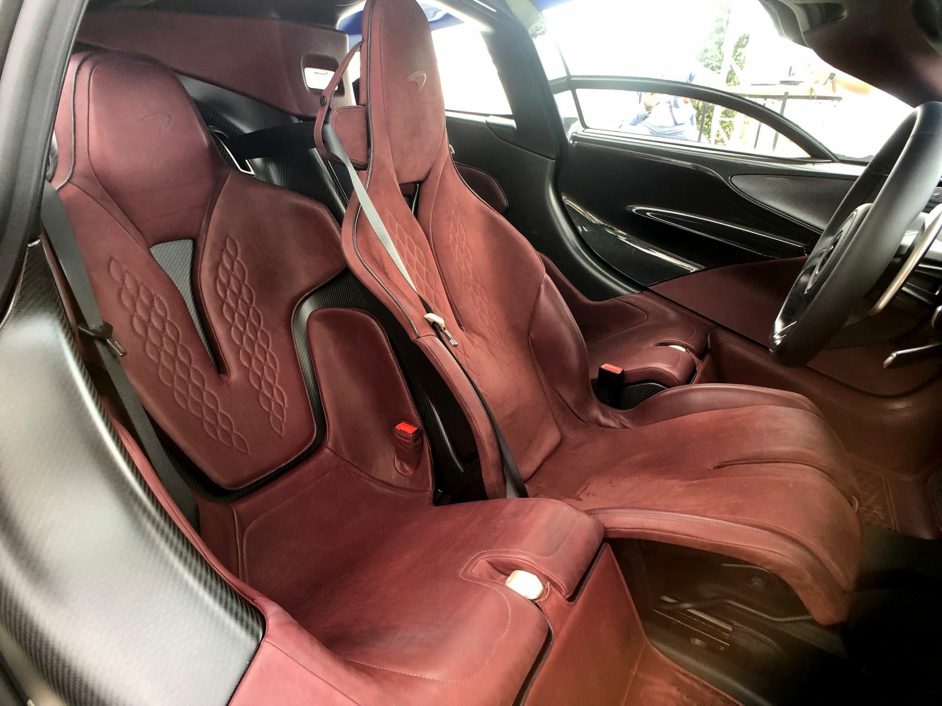 McLaren Speedtail Guitar - 15
