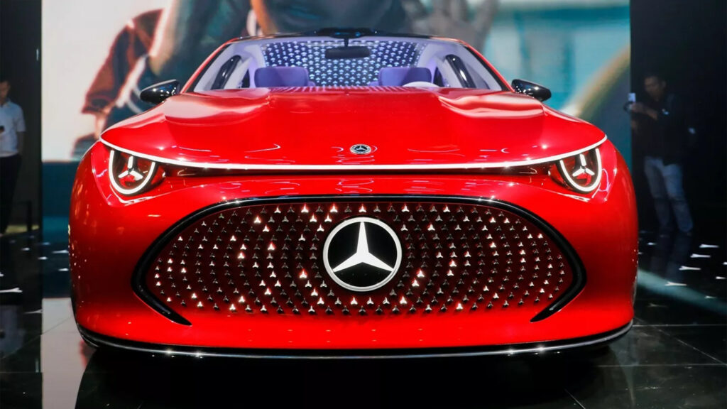  Future Mercedes EVs To Have Three-Pointed Star DRLs Like Concept CLA