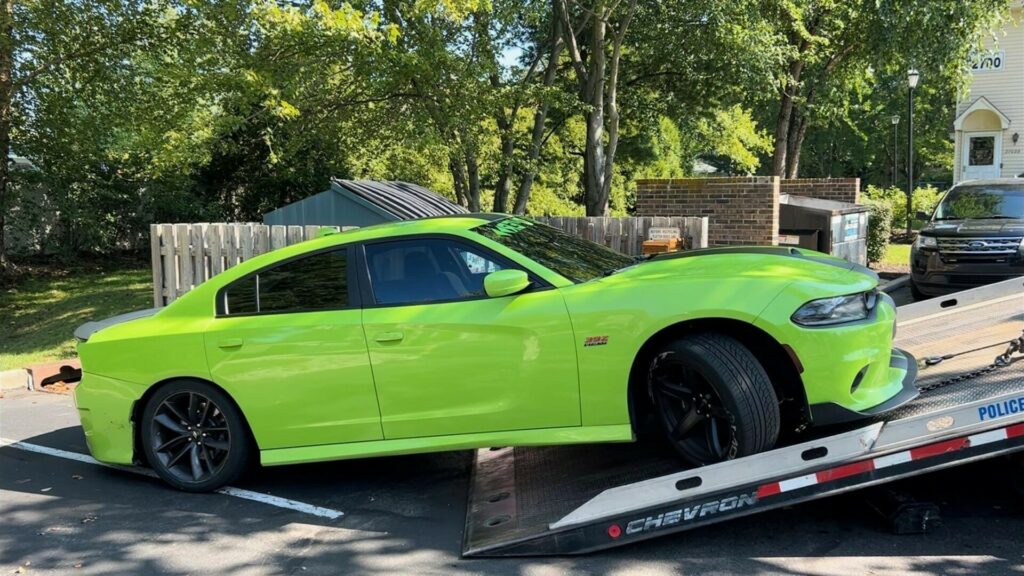  Philadelphia Police Impound Dodge Charger After Video Shows It At Illegal Side Show