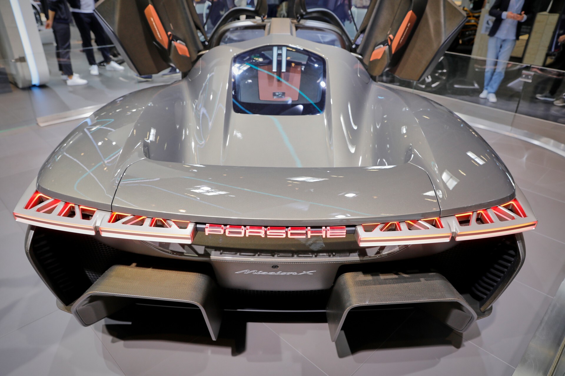 Porsche Mission X Munich CarScoops 908 20